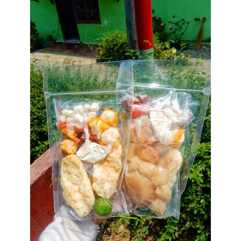 

Bakso Aci jumbo (ayam suwir)