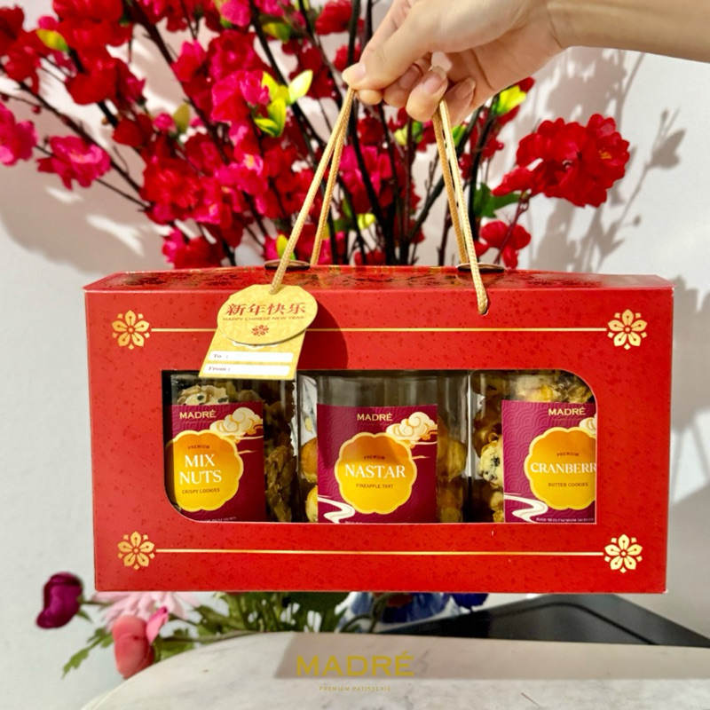 

MADRE BAKE | Exclusive Gift Set Premium Hampers Imlek / Hampers Chinese New Year / Parcel Imlek / Kue kering Imlek Butter / Hampers Hadiah