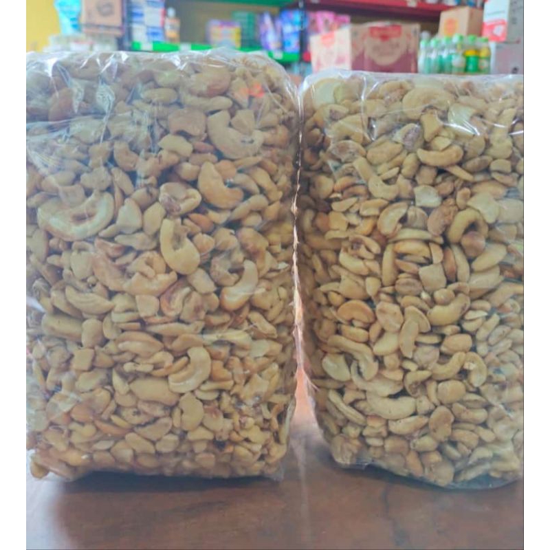

KACANG MENTE PATAHAN 1/2 KG MENTAH