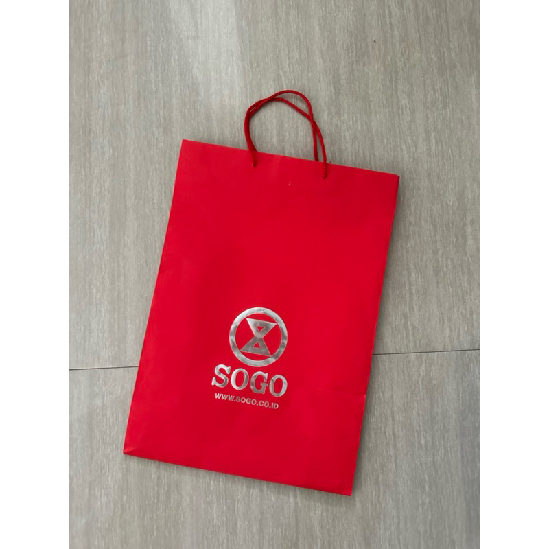 

PAPERBAG SOGO MERAH / TAS BELANJA (M)