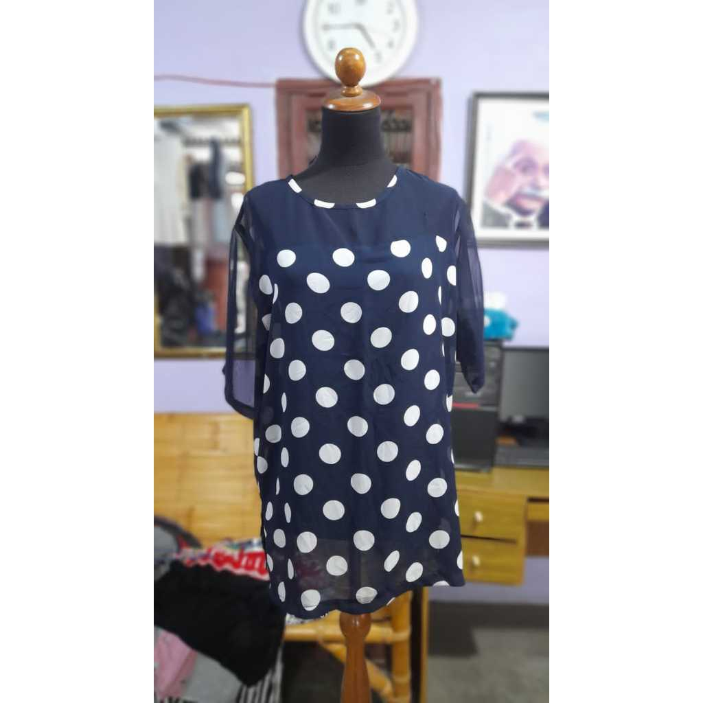 BAJU ATASAN WANITA POLKADOT