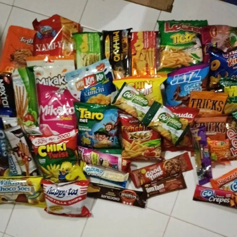 

ART I85J aneka Snack murah paket termurah jajan 1 paket campur mix banyak varian