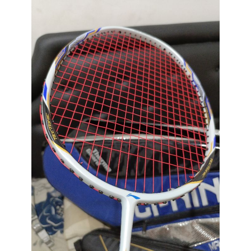 Borongan Raket Lining Tectonic 3 (Senar Yonex BG 66 ultimax JP) + Tas Besar Thermo 2 slot normal, 1 