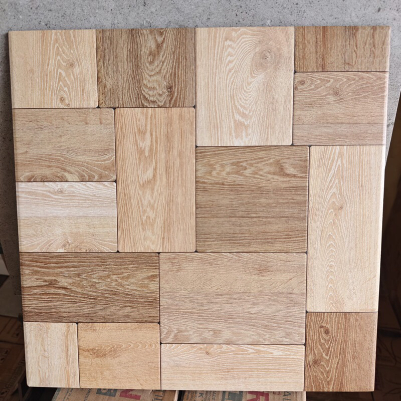 keramik lantai 40x40 kayu (kasar)/ keramik taman/ keramik teras/ keramik garasi/ keramik kamar / ker