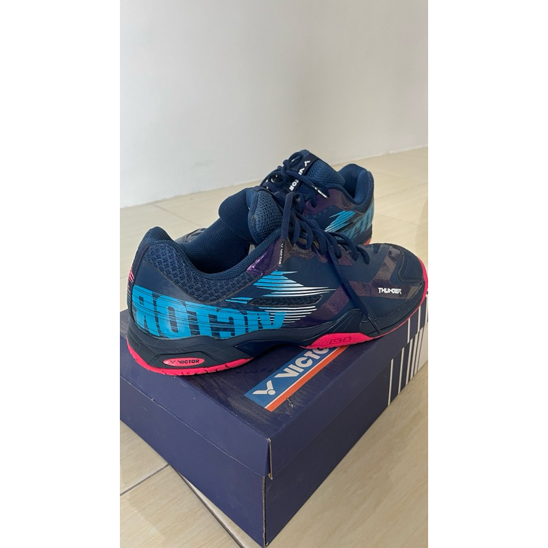 SEPATU BADMINTON VICTOR THUNDER B (ORIGINAL)