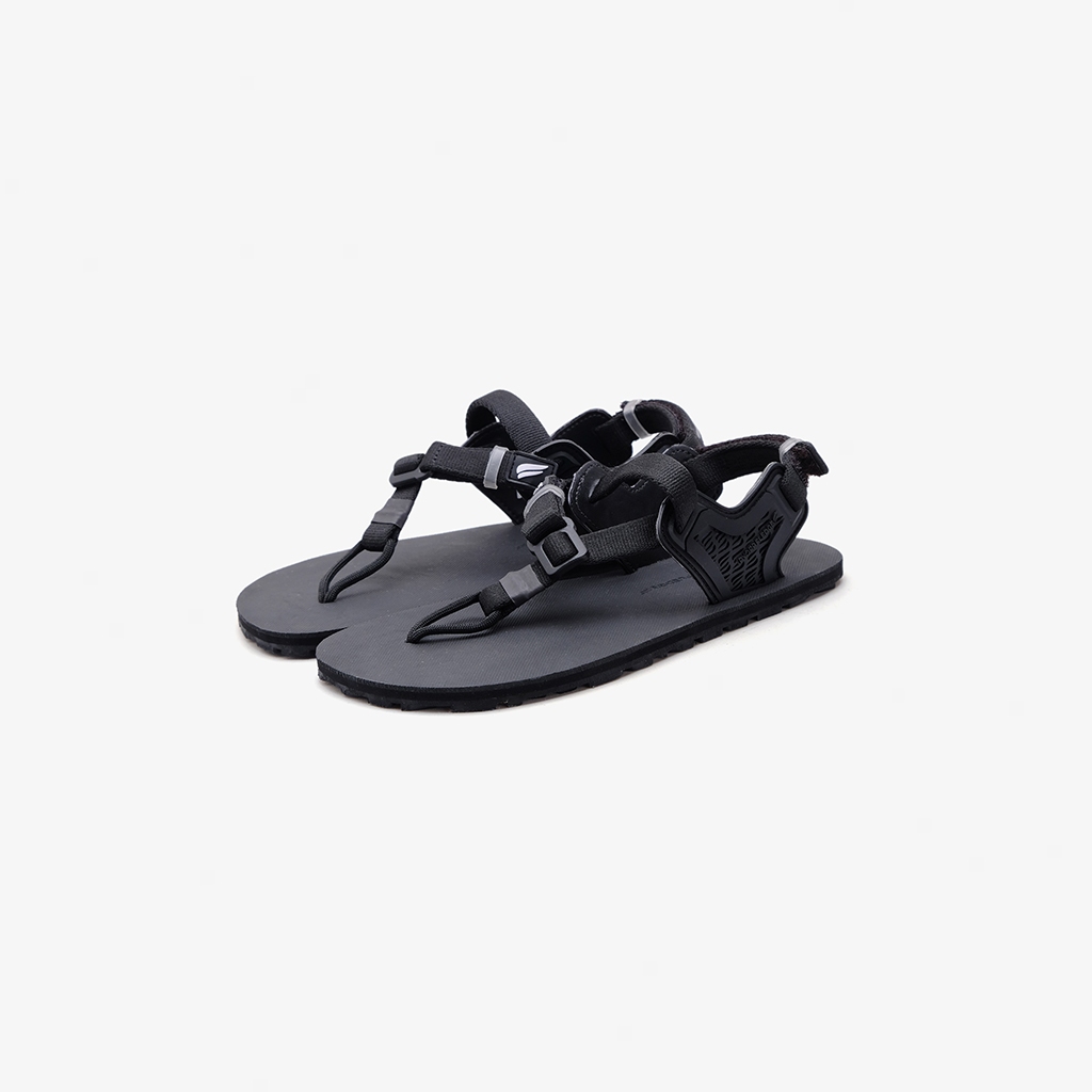 PYOPP FLEDGE - Tapak Ultra Barefoot Flip-Flops - Black
