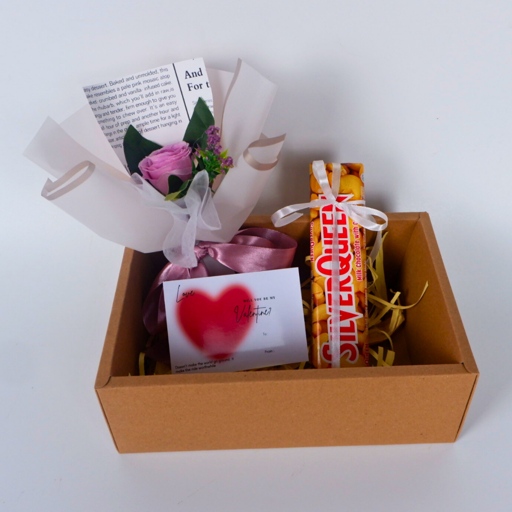 GIFT FLOWERS BOX  WITH COKLAT | BUKET BUNGA | SIGN | GIFT | BOUQUET | KADO VALENTINE | HADIAH WISUDA