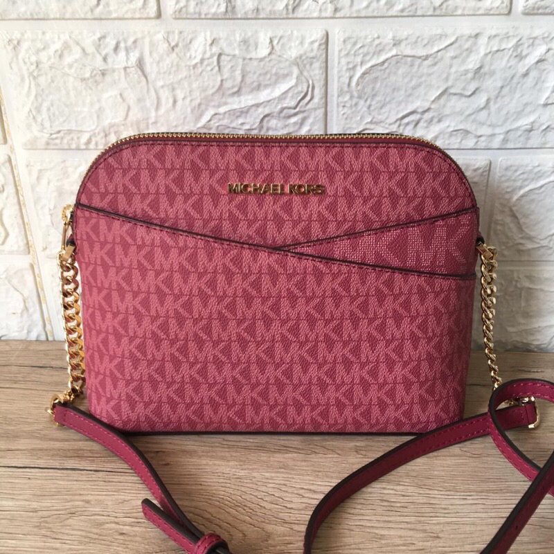 MK Shoulder Jet Set Travel Berry Multi