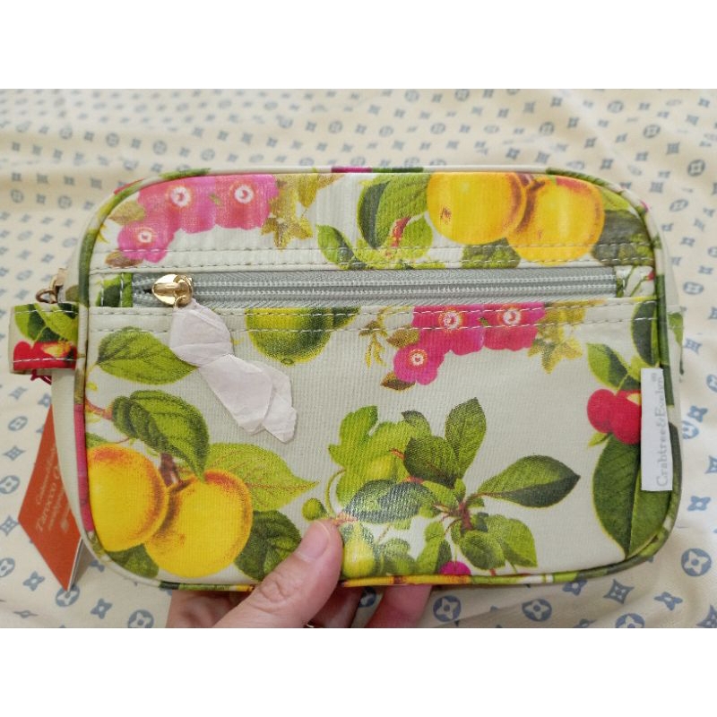 Crabtree & Evelyn pouch NEW