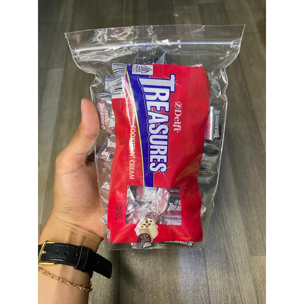 

Treasures cookies n cream