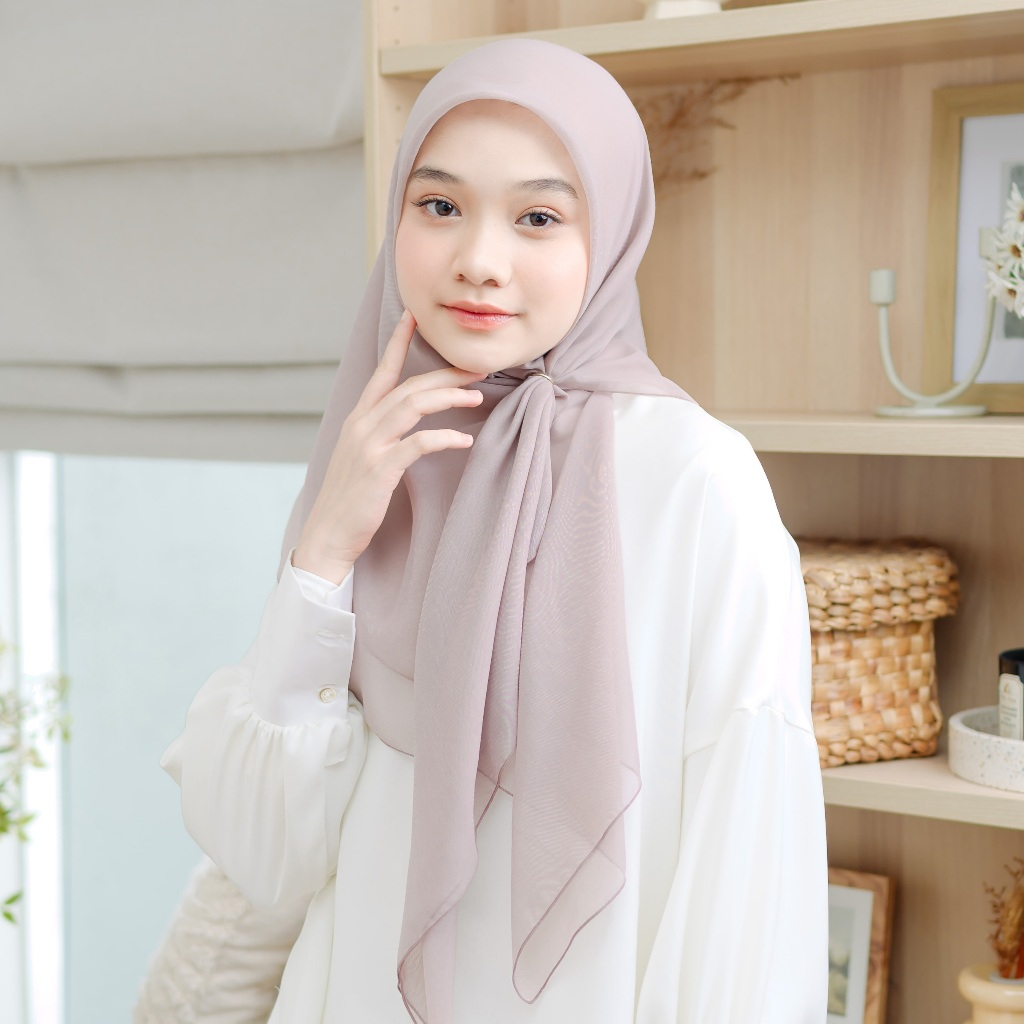 Lozy Hijab - 149K Get 2 Kirana Paris Plain Japan (Hijab Segiempat Paris Japan Premium) Image 4