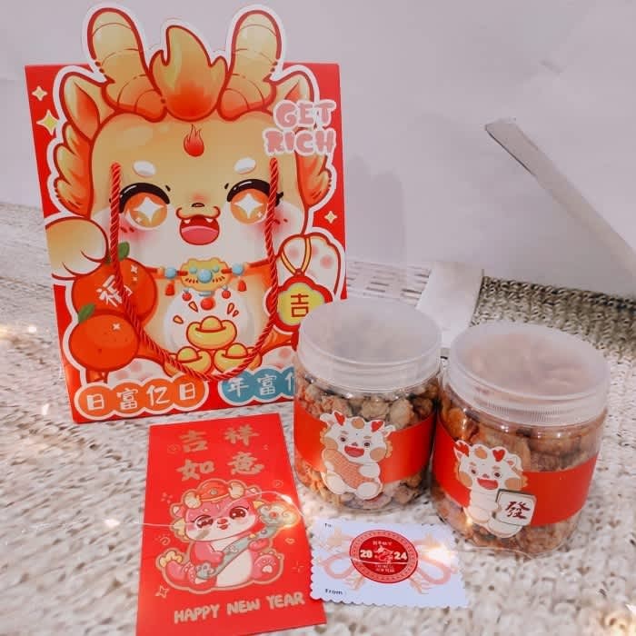 

READY STOK] Hampers Imlek XINGFU GIFT Snack Cemilan CNY - Bingkisan Kado GB233