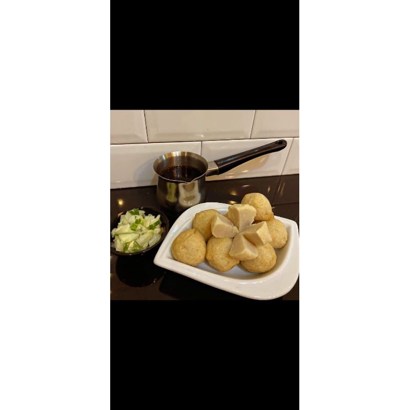 

Pempek Palembang adaan/ bulat ikan tenggiri isi 19pcs