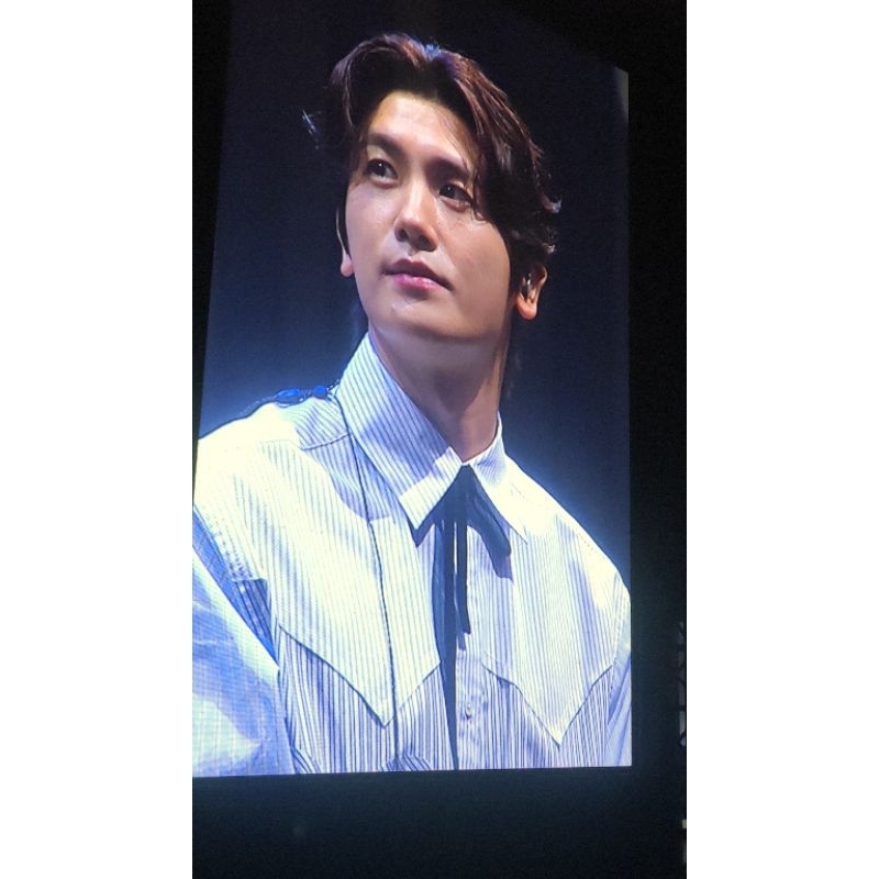 

[booked] special gift