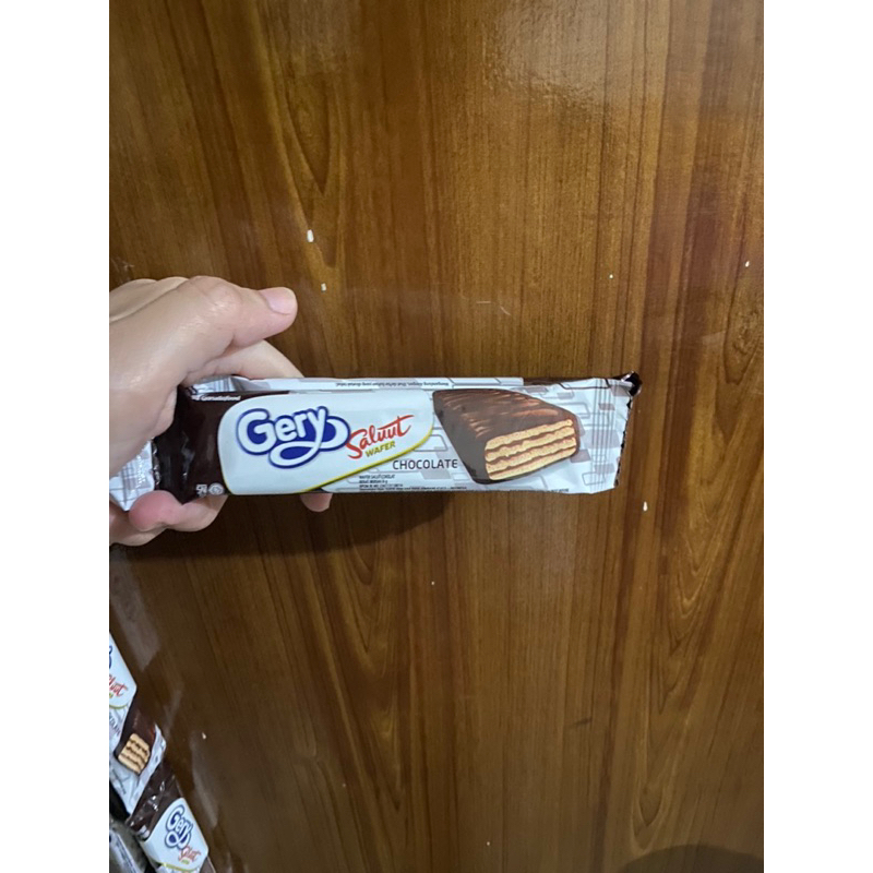 

GERY SALUUT WAFER GERY SALUUT COKLAT GERY SALUUT 6G