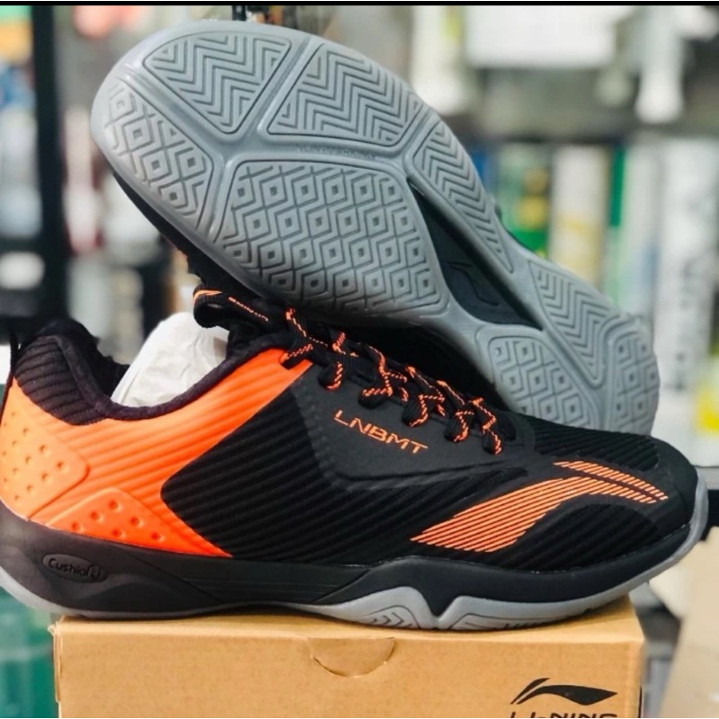 Sepatu Badminton Lining Cloud Ace G8