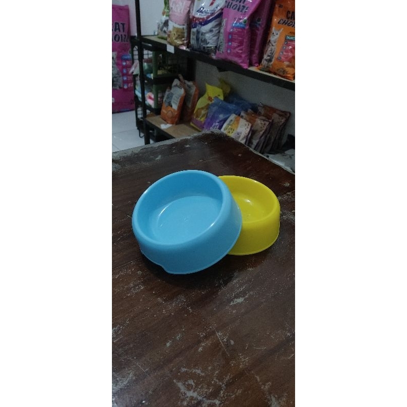 wadah makan kucing  kecil