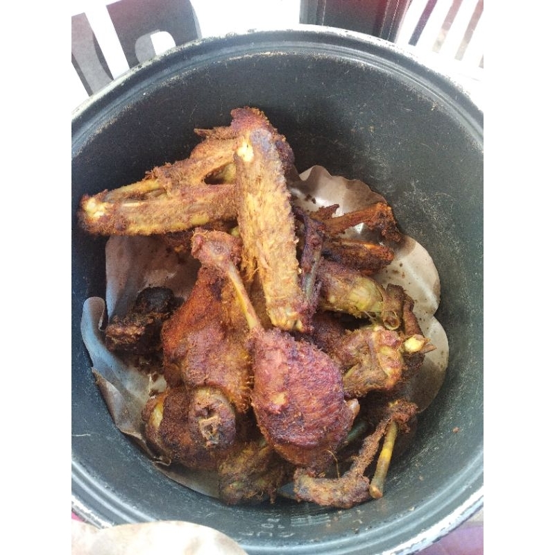 

Bebek Goreng Bumbu Hitam di Jamin Nagih