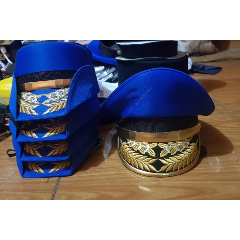 Costum Sesuai Keinginan .Topi Paskibra Pria Dan Wanita Bisa Costum Sesuai Keinginan