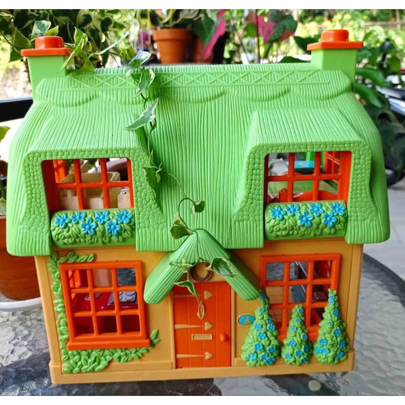 ELC Happyland Rose Cottage