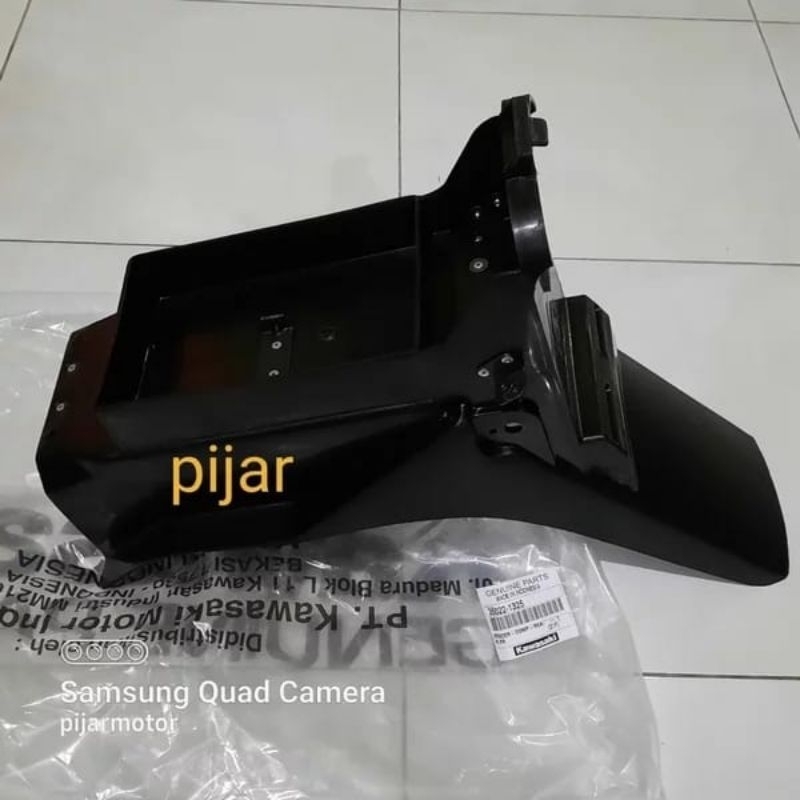Spakbor Belakang Kawasaki Ninja 150 RR OLD