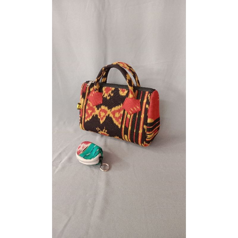 Tas Handbag C tenun troso