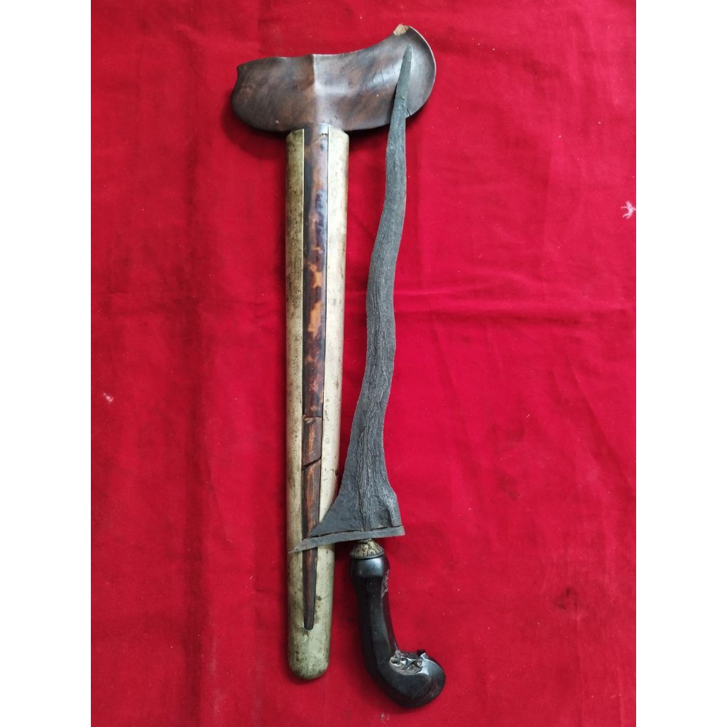 Keris Luk 5 Pulanggeni pamor Keleng