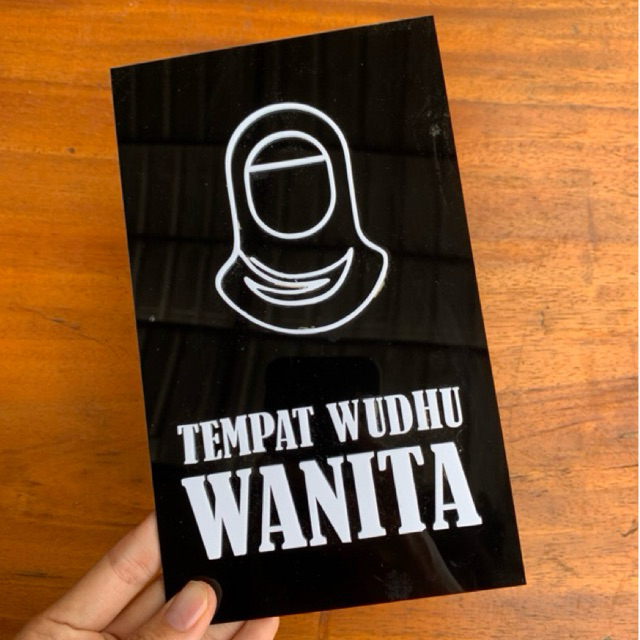 

sign akrilik tempat wudu wanita