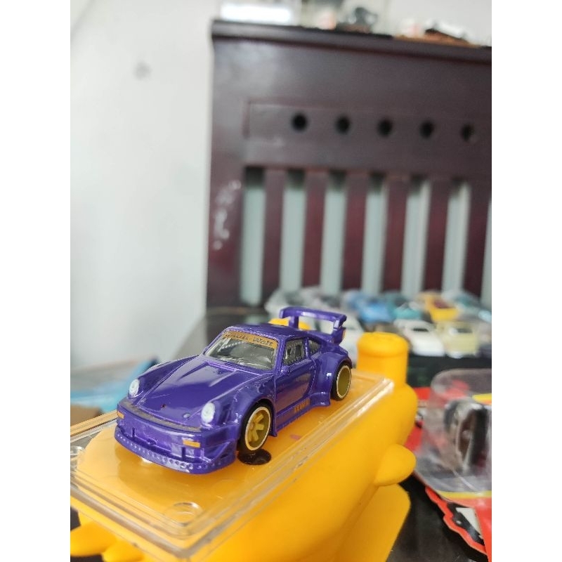 

PREMIUM LOSEE