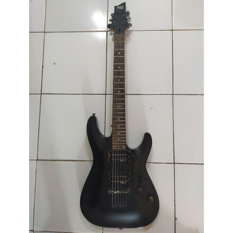 gitar istimewa merk SGR C1 by schecter asli original buatan China