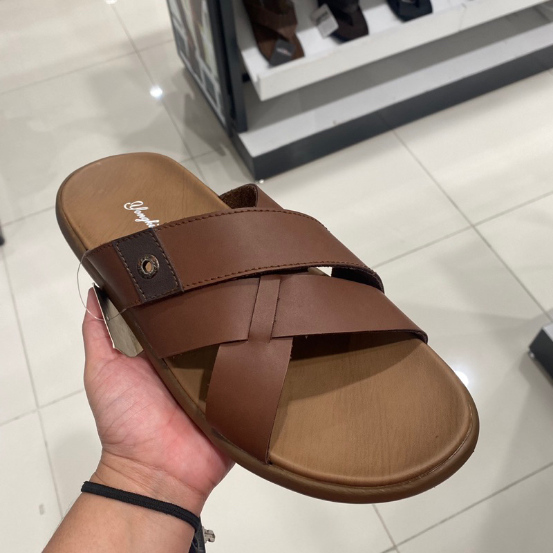 YONGKI KOMALADI SANDAL SLIP-ON PRIA PROMO MATAHARI LEBARAN