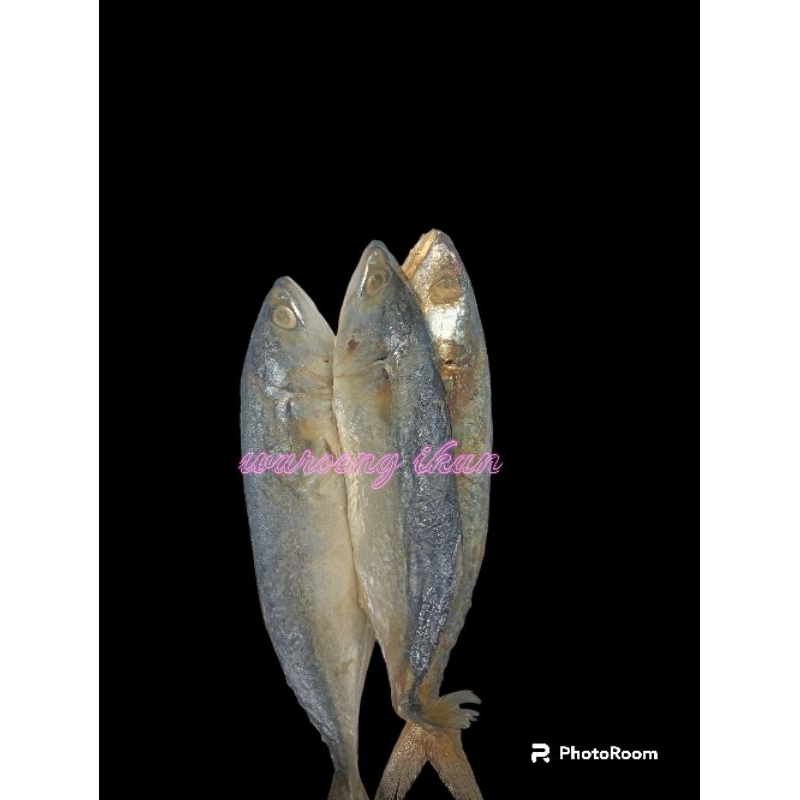 

ikan asin ikan peda ikan kembung asin /ekor berat 90-100g
