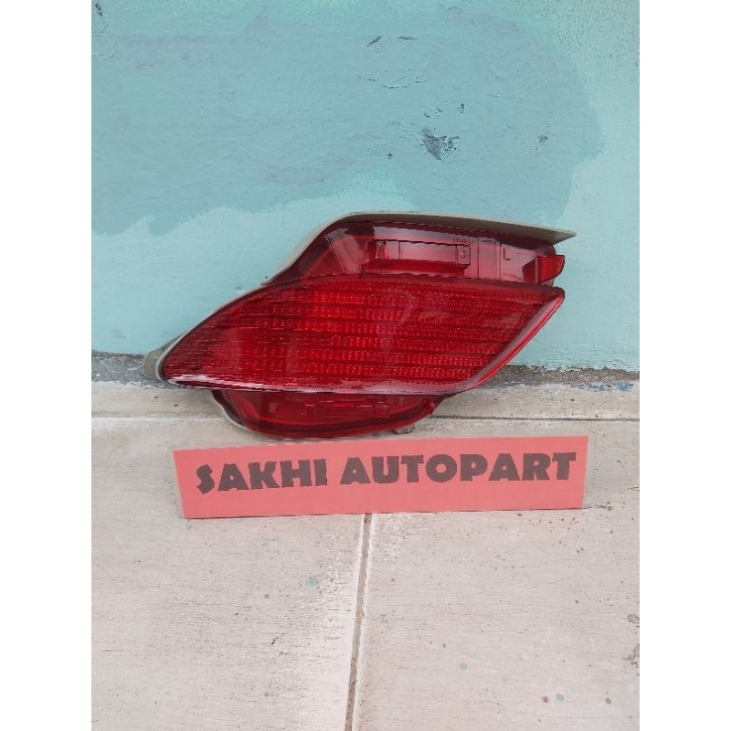 reflektor bemper mata kucing lexus rx270 rx 270 rx350 kiri original