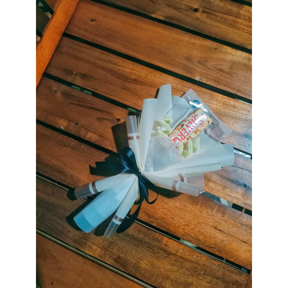 buket valentine / buket sempro / buket semhas / buket sidang / buket wisuda / mini buket / buket mur