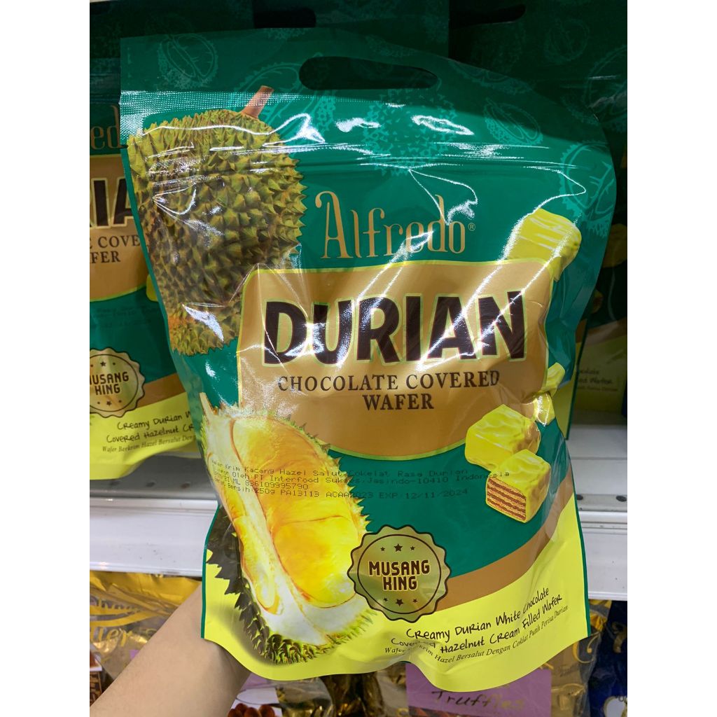 

ALFREDO DURIAN CHOCOLATE COVERED WAFER 250g Made in Malaysia