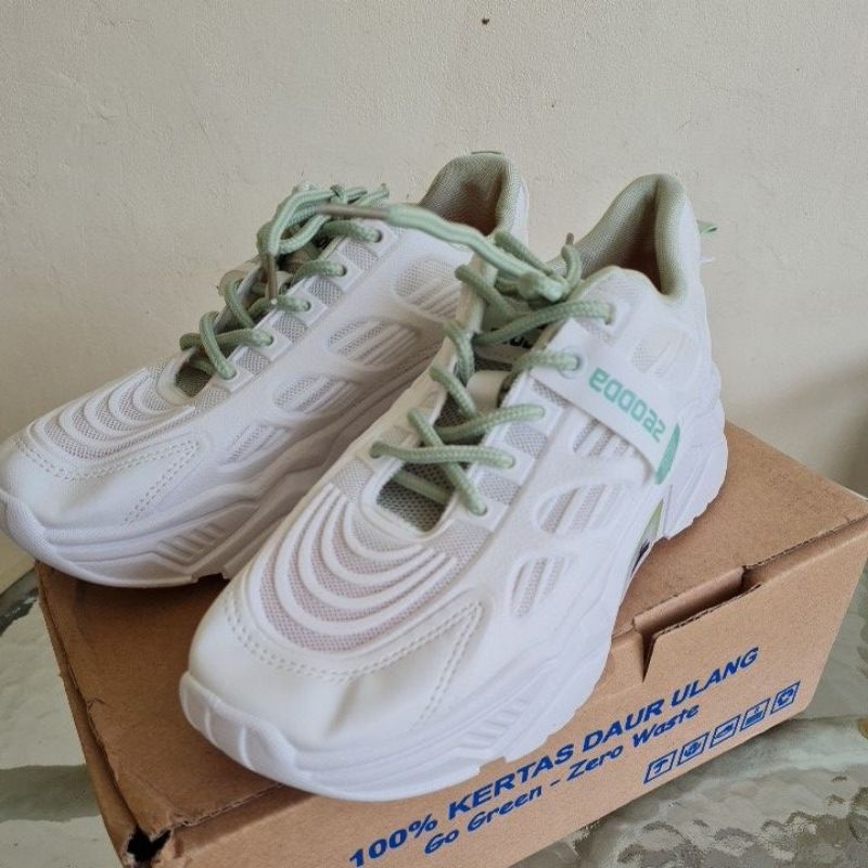 Sepatu wanita / pria , sneakers, ZEODDA