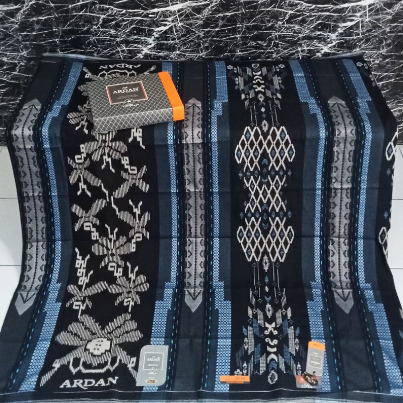 Sarung Ardan Star & Ardan Family Terbaru