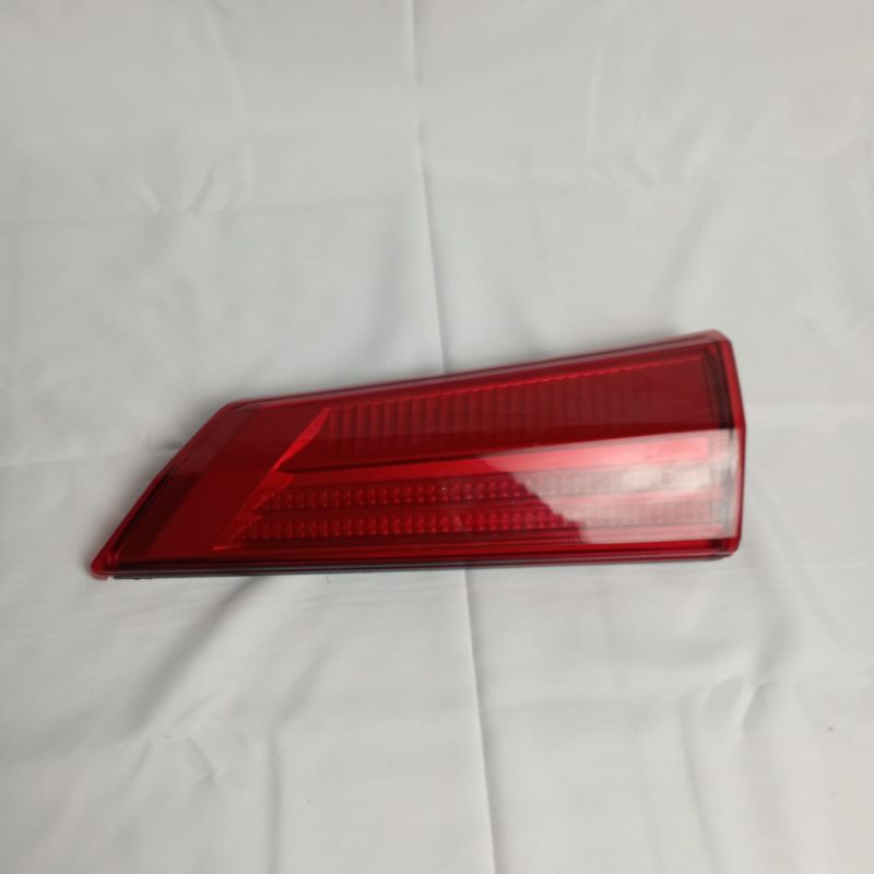 (ORIGINAL) Reflektor Bagasi Toyota Calya Daihatsu Sigra