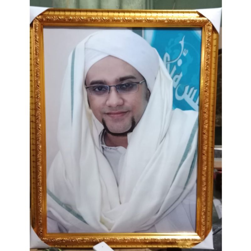 Bingkai Kaca Foto Habib Hasan Assegaf Uk 30x40 dan 32x48