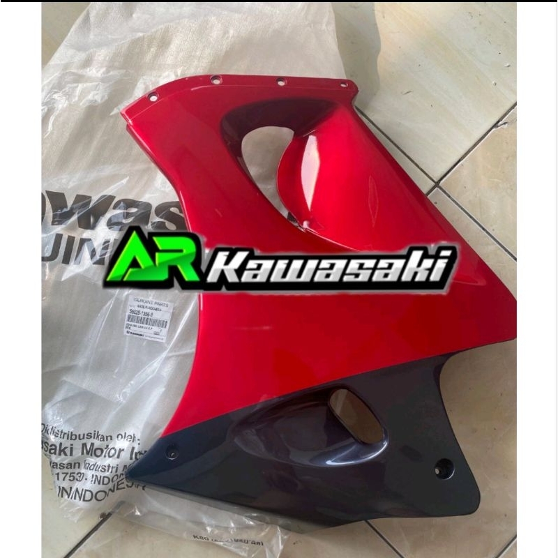 sayap fairing kiri Kawasaki ninja Rr old merah maroon G2 original