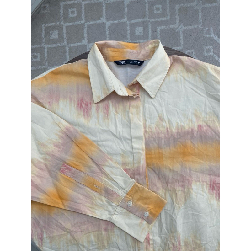 Kemeja Zara oversize tie-dye