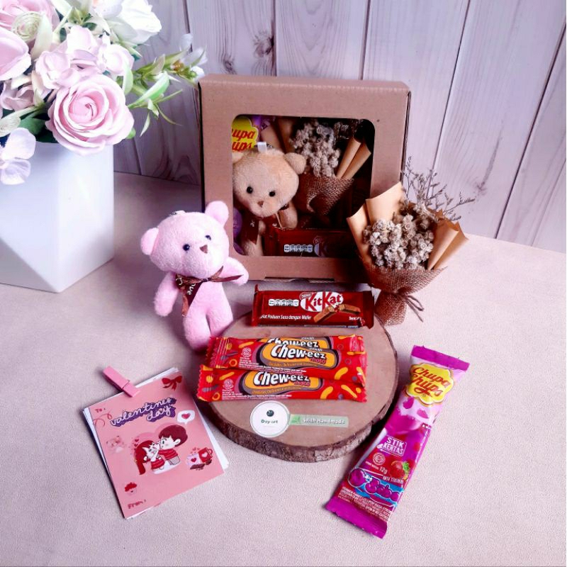 

Gift Valentine Hadiah Teddy Cokelat Mini - Hadiah Birthday Valentine Wisuda Natal Imlek Tahun Baru