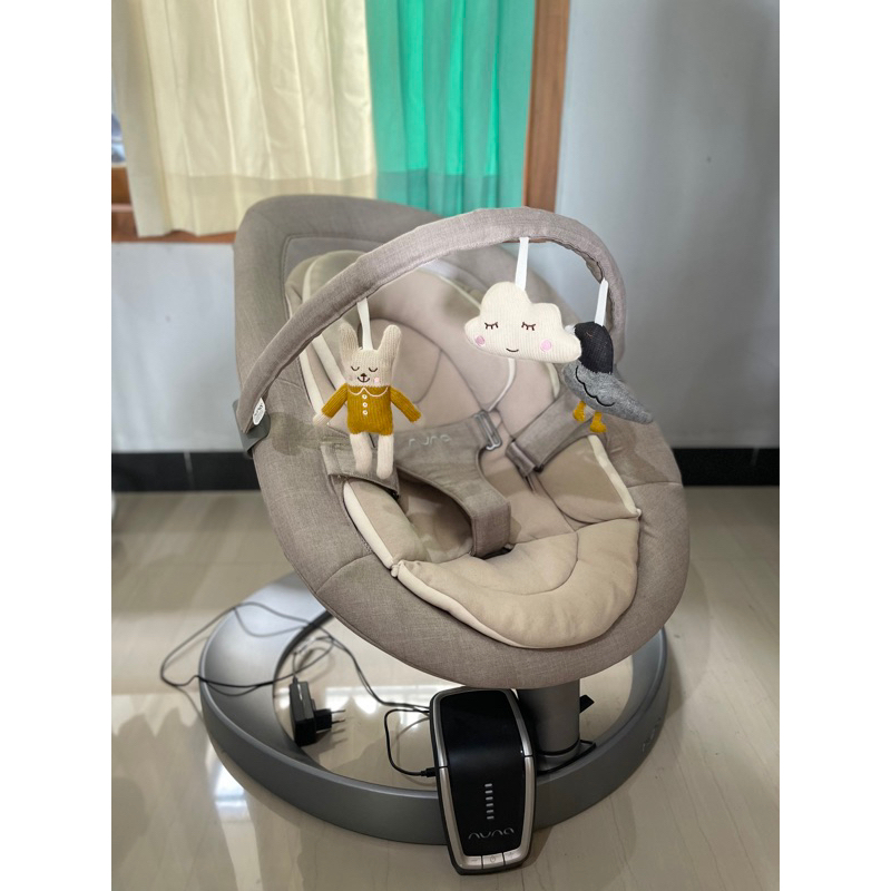 ayunan bayi otomatis Nuna leaf biscotti & nuna wind