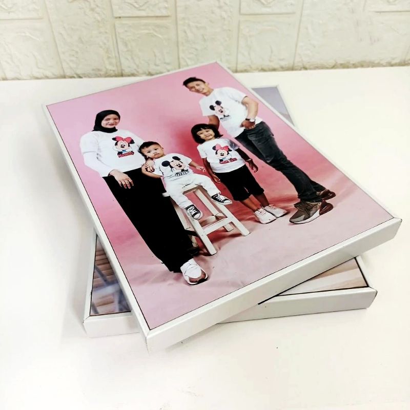 CETAK FOTO BINGKAI UKURAN 30X40cm (LEBIH BESAR) LAMINASI FRAME FOTO BLOK