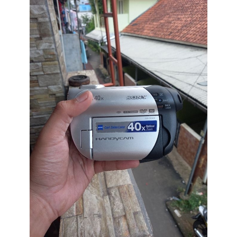 HANDYCAM SONY DCR DVD 608e