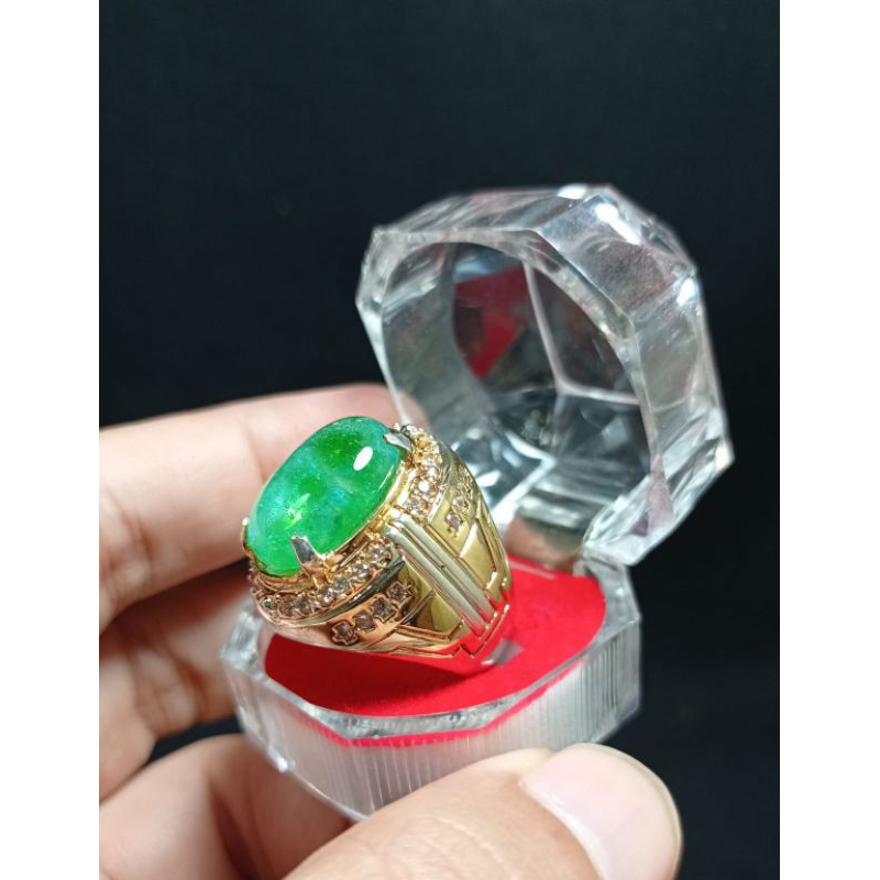 BATU CINCIN ZAMRUD ASLI CATAM SIAP PAKAI
