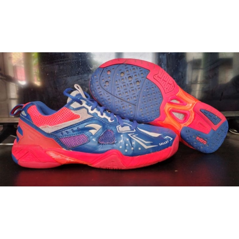 sepatu badminton second original Vitro size 39