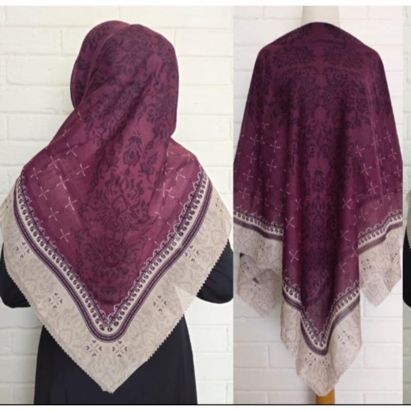 HIJAB SEGIEMPAT VOAL MOTIF JUMBO Burgundy
