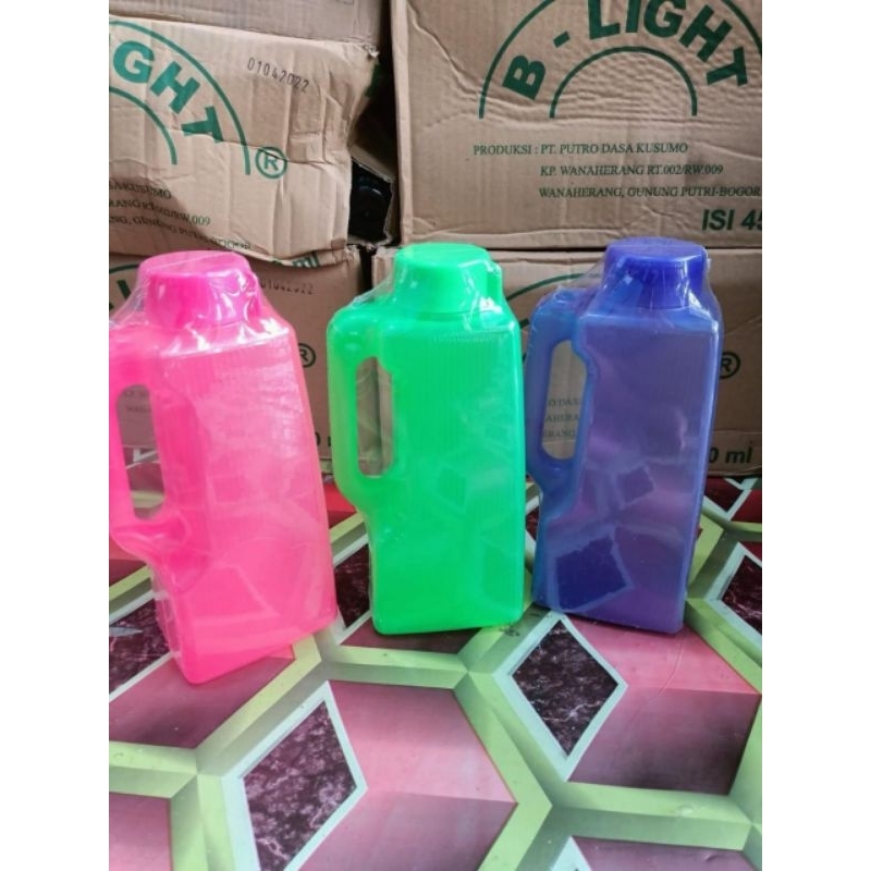 Botol Air Minum Dingin Kulkas Plastik Chimiko Tempat Minum 2 Liter