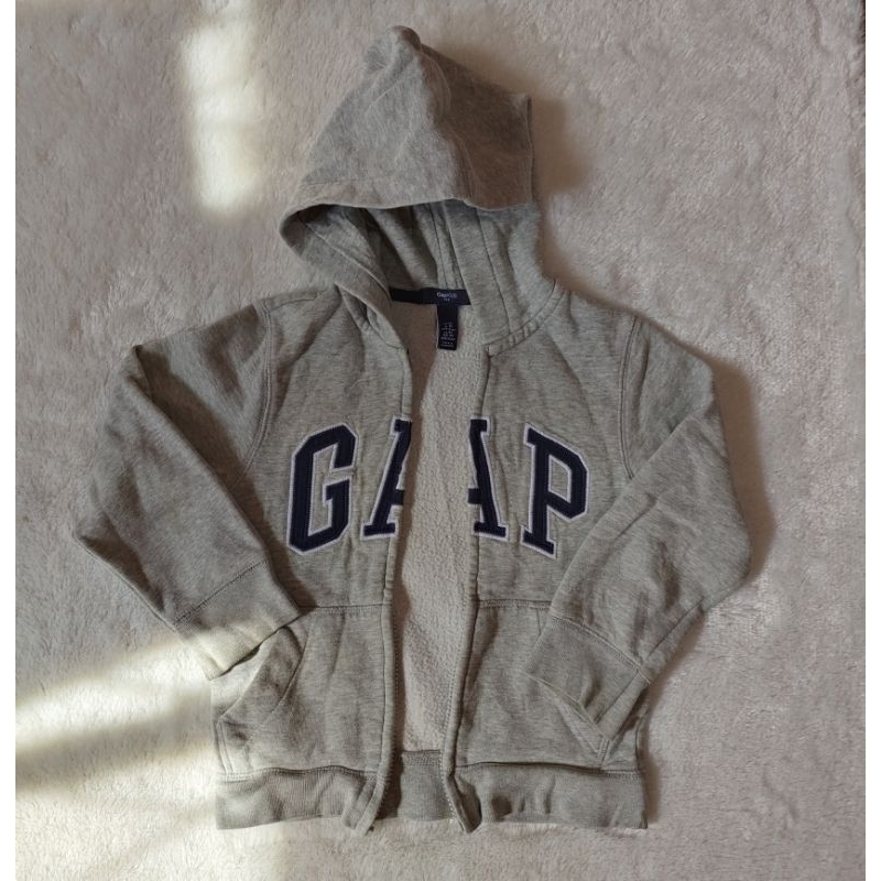 jaket anak laki-laki brand babyGap size 4 - 5 tahun ( minus resleting )